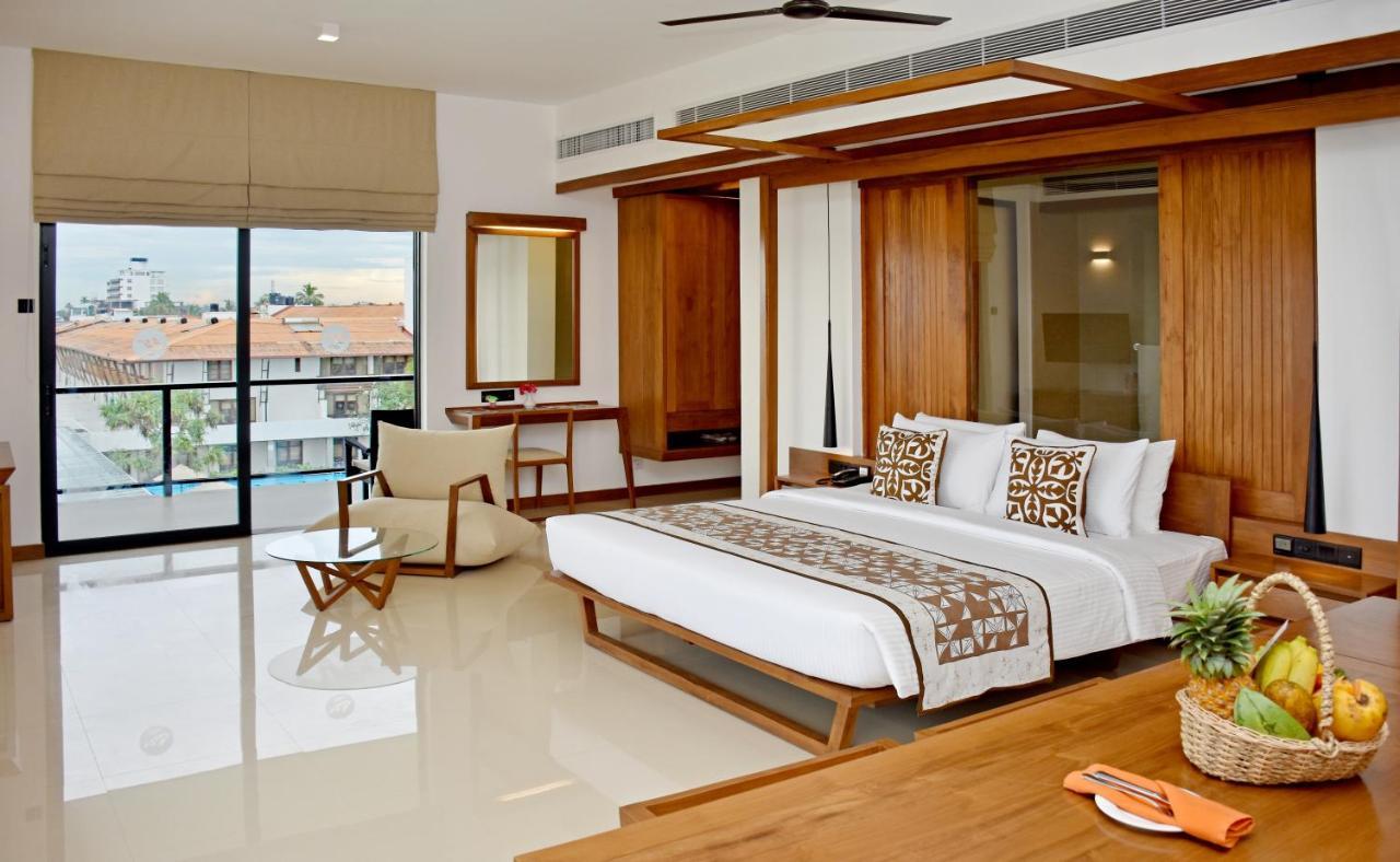 Goldi Sands Hotel Негомбо Экстерьер фото