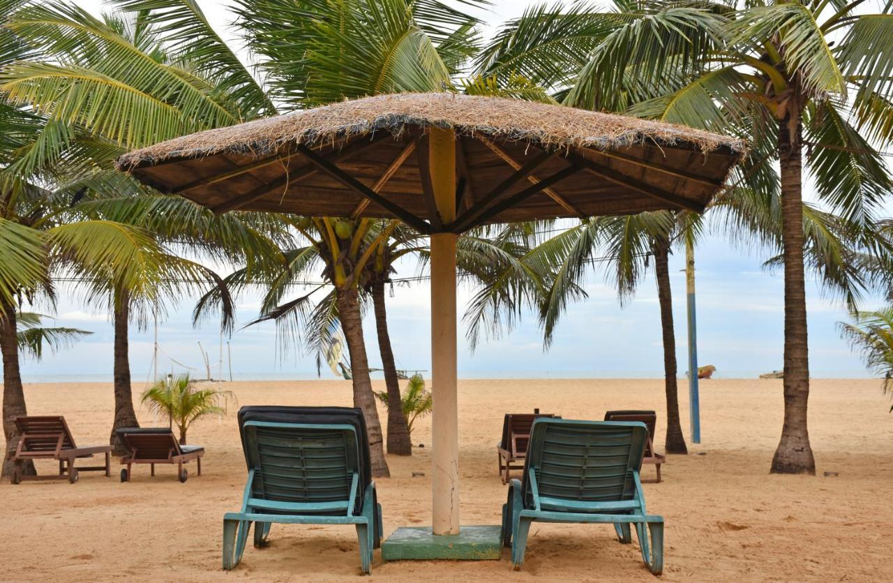 Goldi Sands Hotel Негомбо Экстерьер фото