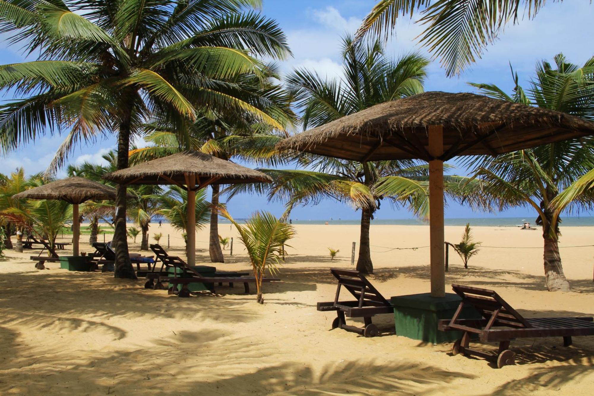 Goldi Sands Hotel Негомбо Экстерьер фото