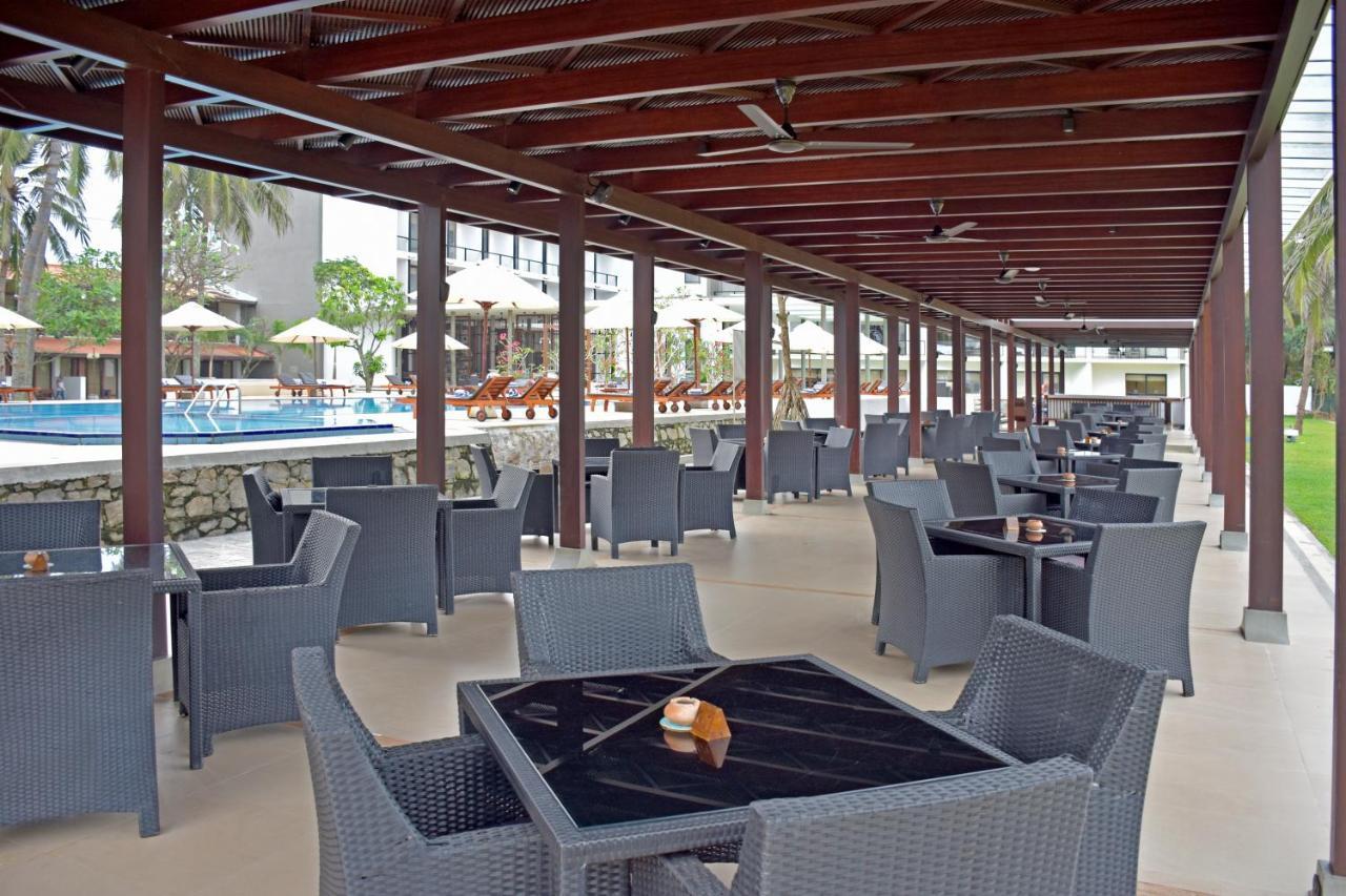Goldi Sands Hotel Негомбо Экстерьер фото